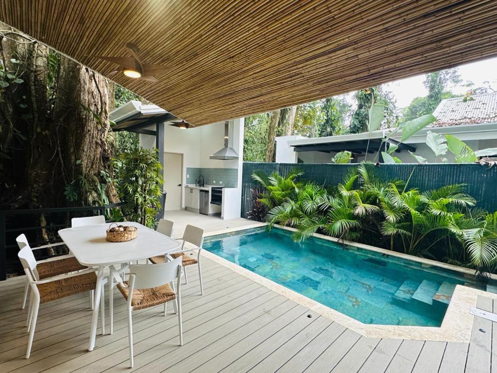 Casa Coral Azul Villa Cahuita Exterior photo
