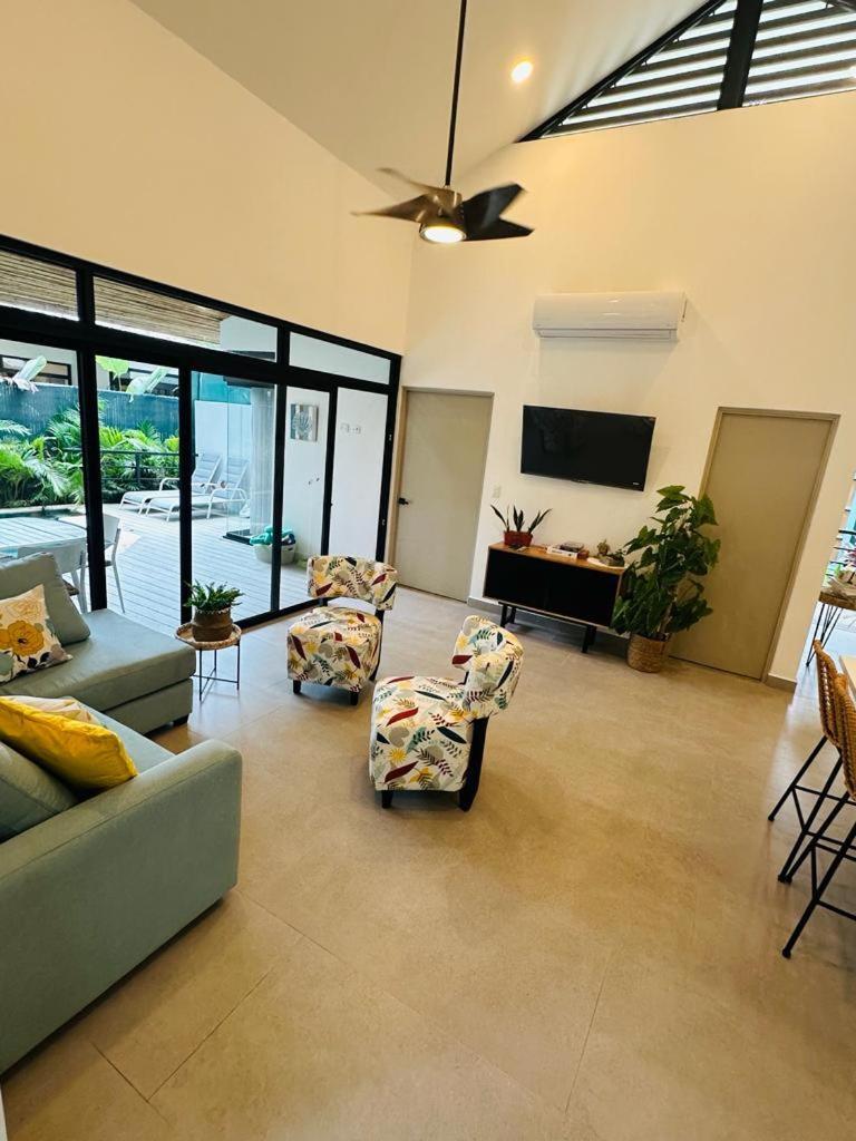 Casa Coral Azul Villa Cahuita Exterior photo